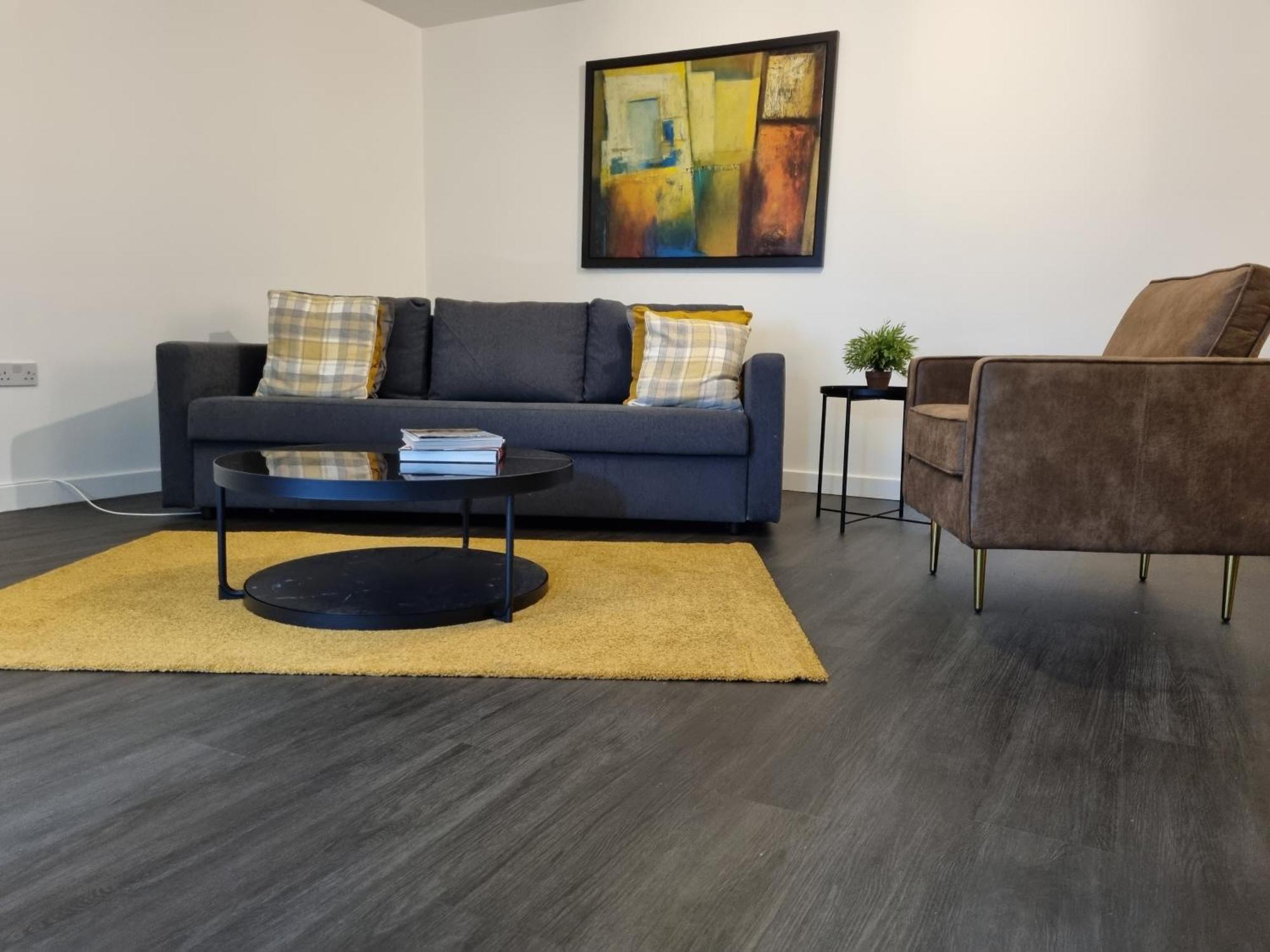 Spacious London Apartment 5 Min Walk To Leytonstone Underground Station And 5 Stops To Zone 1 Eksteriør billede